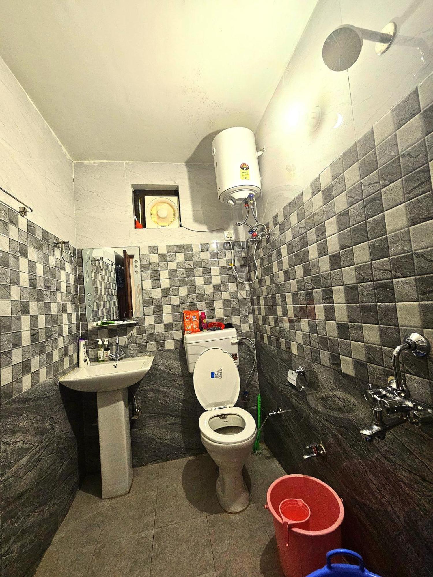 Dadi Homestay 360 Mountain View Bīr Екстериор снимка