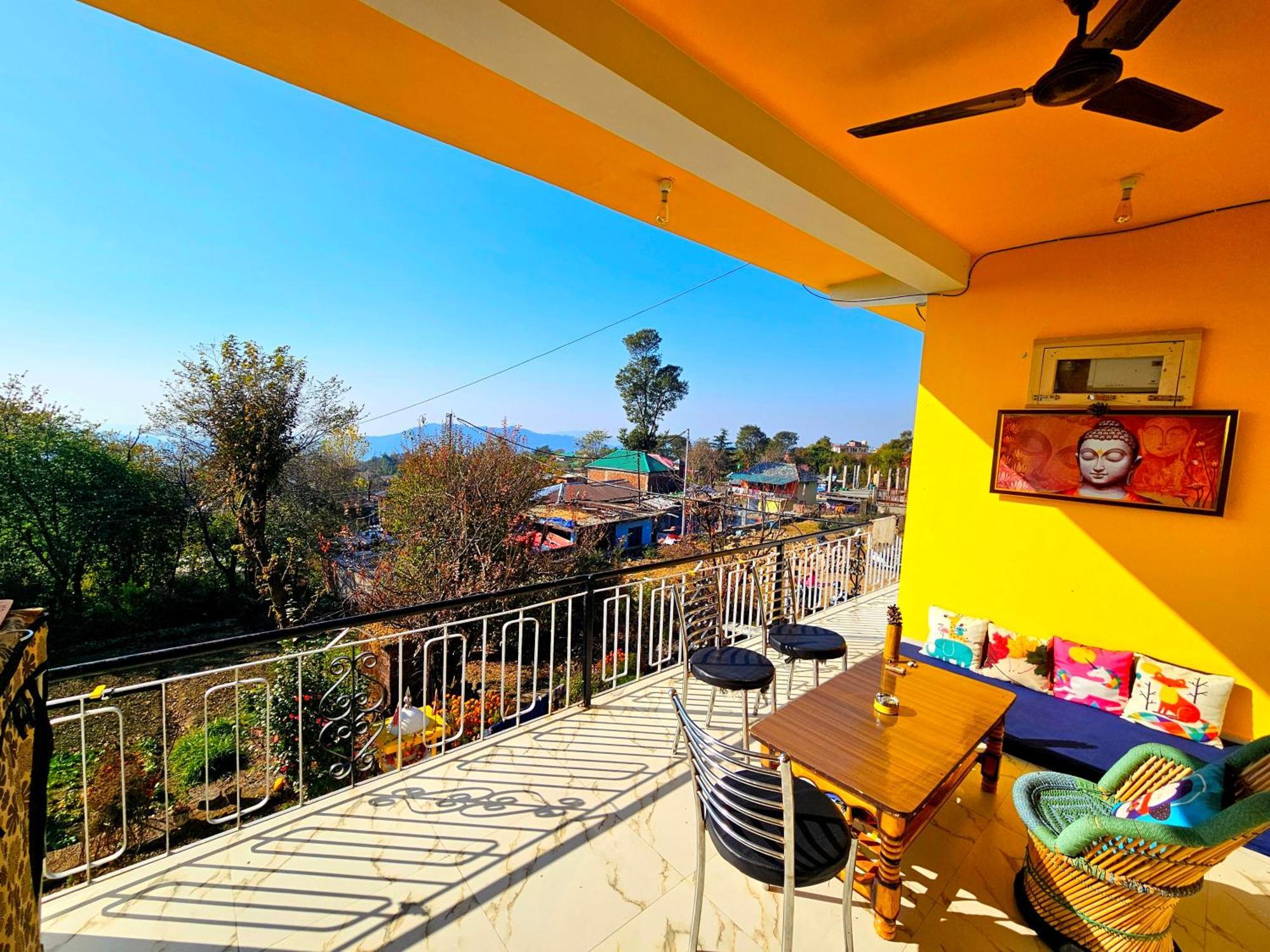 Dadi Homestay 360 Mountain View Bīr Екстериор снимка